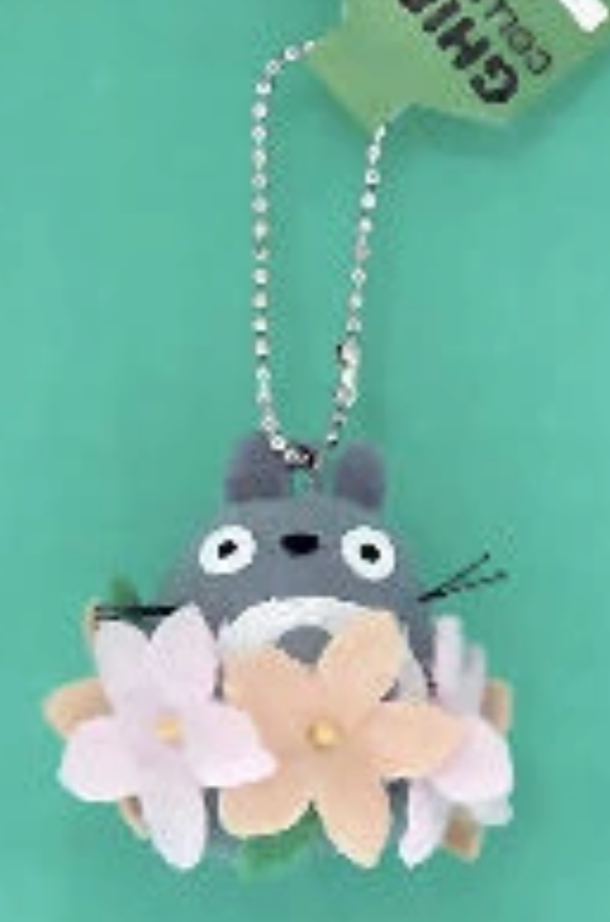 Studio Ghibli My Neighbor Totoro - Large Totoro & Flower Keychain