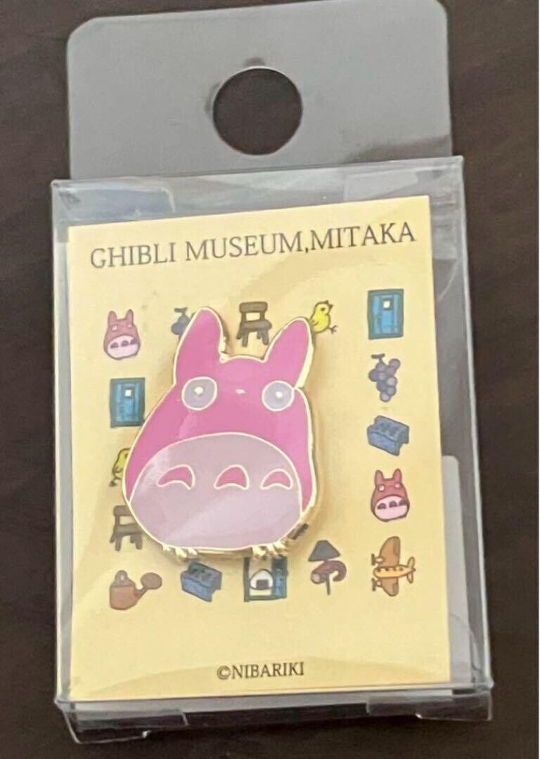 Ghibli Museum Exclusive - My Neighbor Totoro Museo Totoro Pin Badge