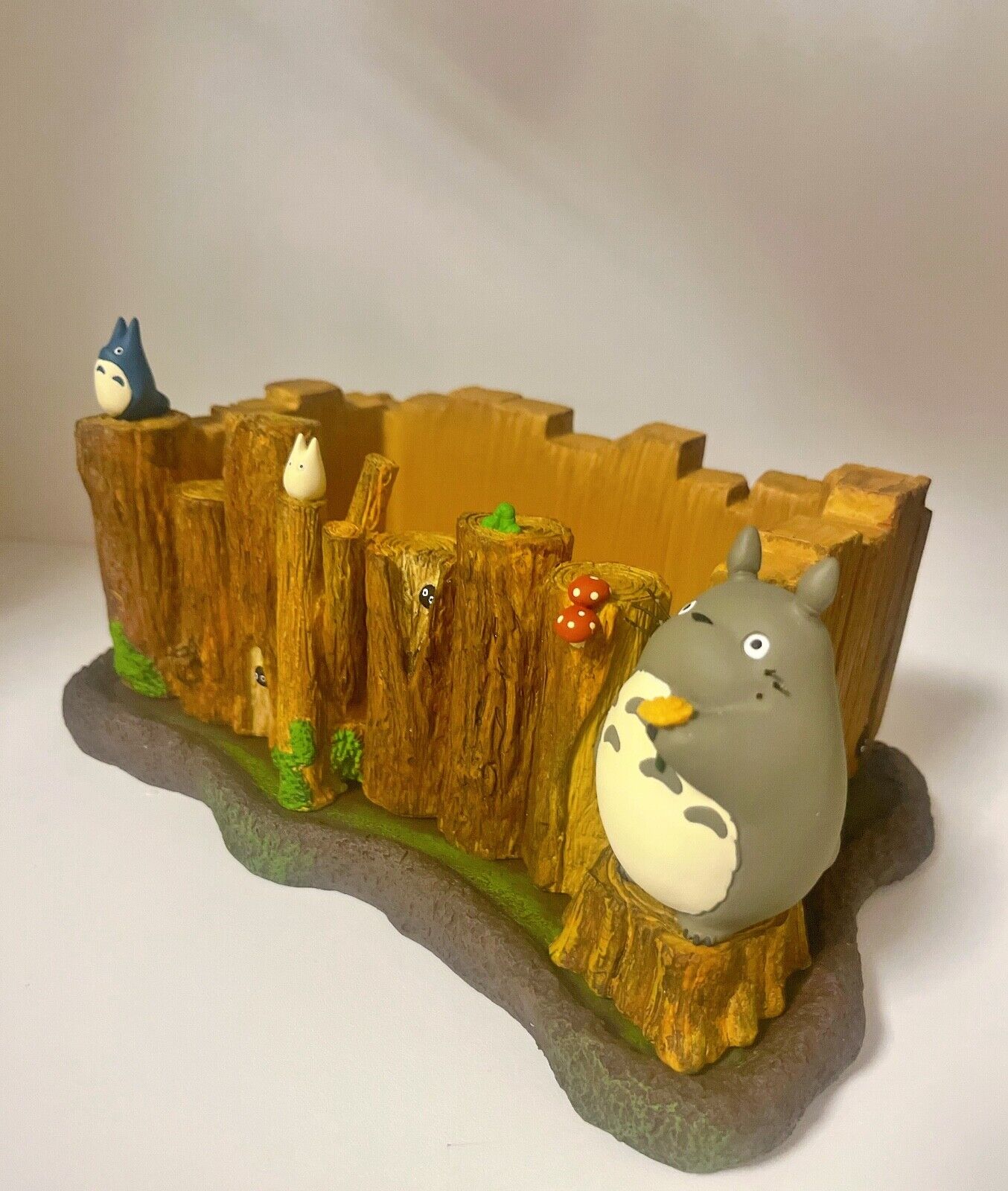 Studio Ghibli My Neighbor Totoro Planter Rare Totoro on a Log Retire Collectable