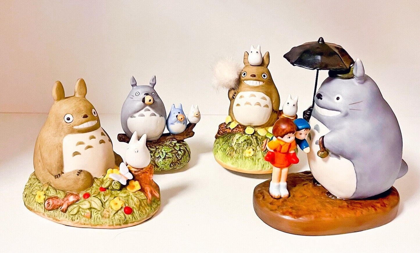 Studio Ghibli Totoro Music Box - Rare Nirameme Face-Off Scene - Ceramic Figurine