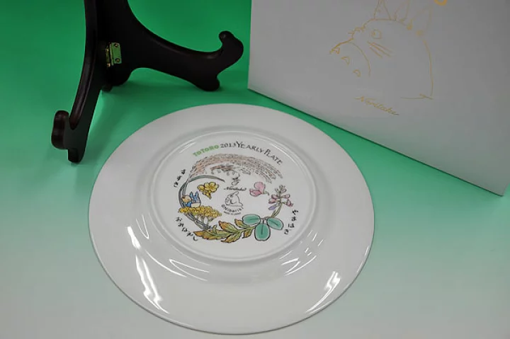 Studio Ghibli Hayao Miyazaki Totoro Noritake 2013 Yearly Plate Rare Conversion