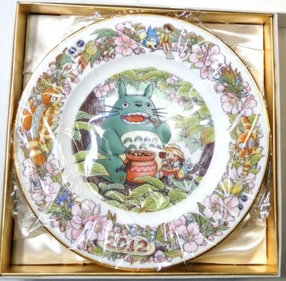 Studio Ghibli Hayao Miyazaki Totoro Noritake 2012 Yearly Plate Rare Conversion