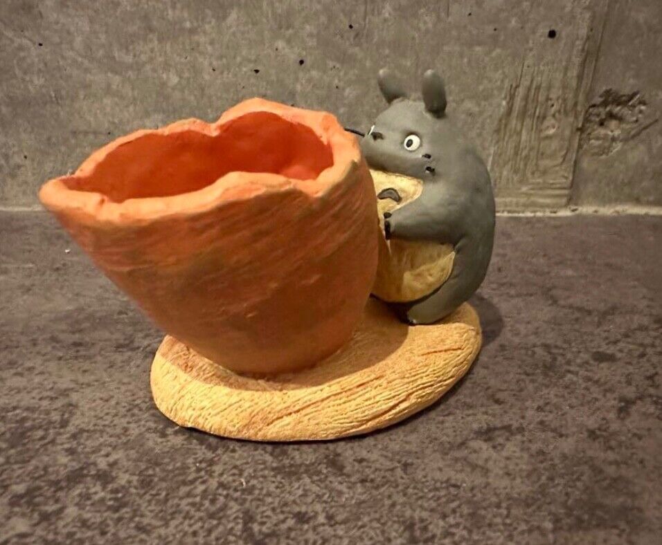 Studio Ghibli  My Neighbor Totoro Mini Planter Seasonal Strawberry